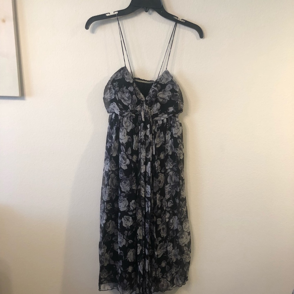 Printed chiffon dress - black halo